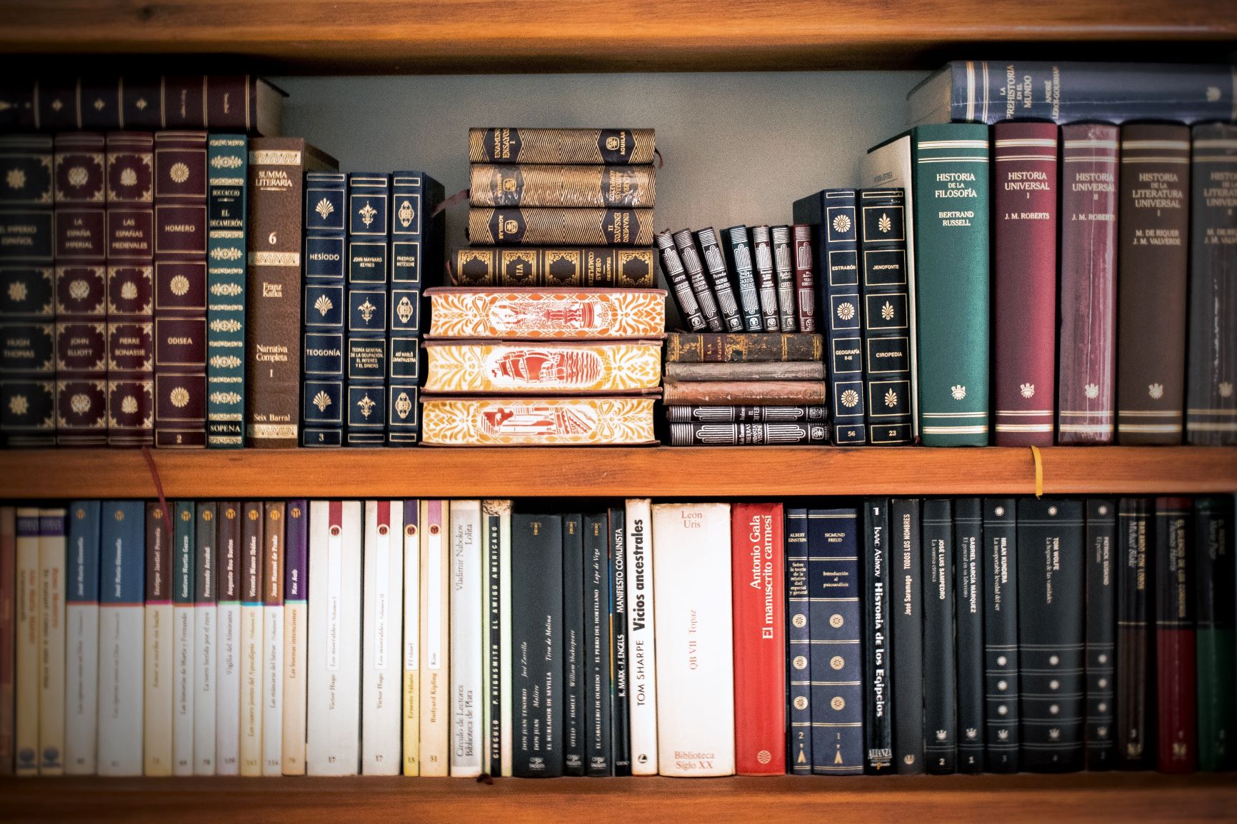 Volumi giuridici della biblioteca dello studio
